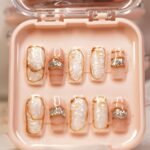 Pearl Luxe Nails